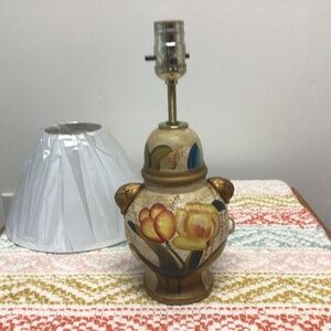 EARTH TONE CERAMIC DESK LAMP